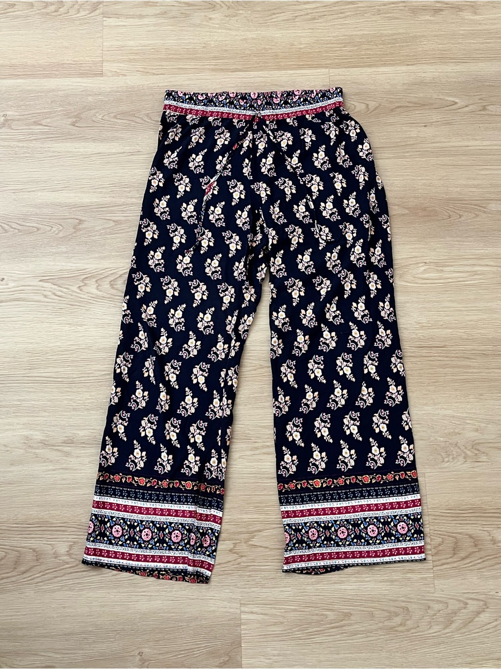 BeBop Navy Floral Print Wide-Leg Pants with Border Trim